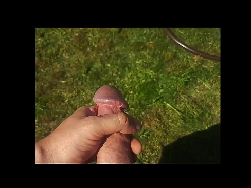 ❤️ Hottie sħun gets pussy roża tagħha fucked u cums bi squirt fi ġnien tas-sajf ❌ Video anali f'mt.marketapp.top ❌️